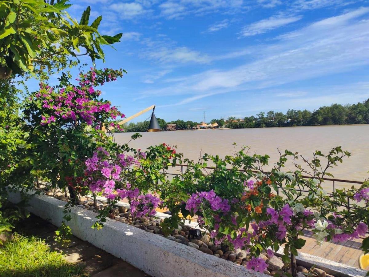 เดอะ บี รีสอร์ต Hotel กำปอต ภายนอก รูปภาพ