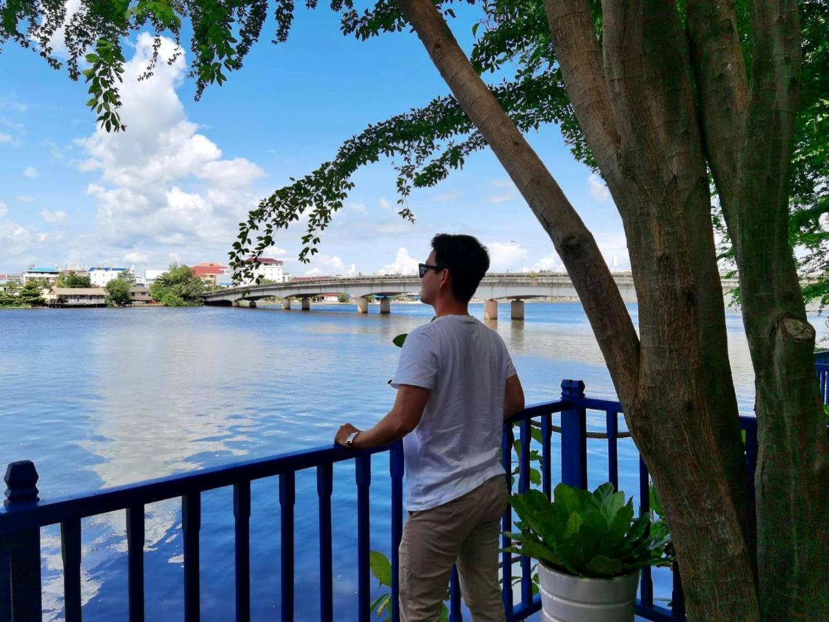 เดอะ บี รีสอร์ต Hotel กำปอต ภายนอก รูปภาพ