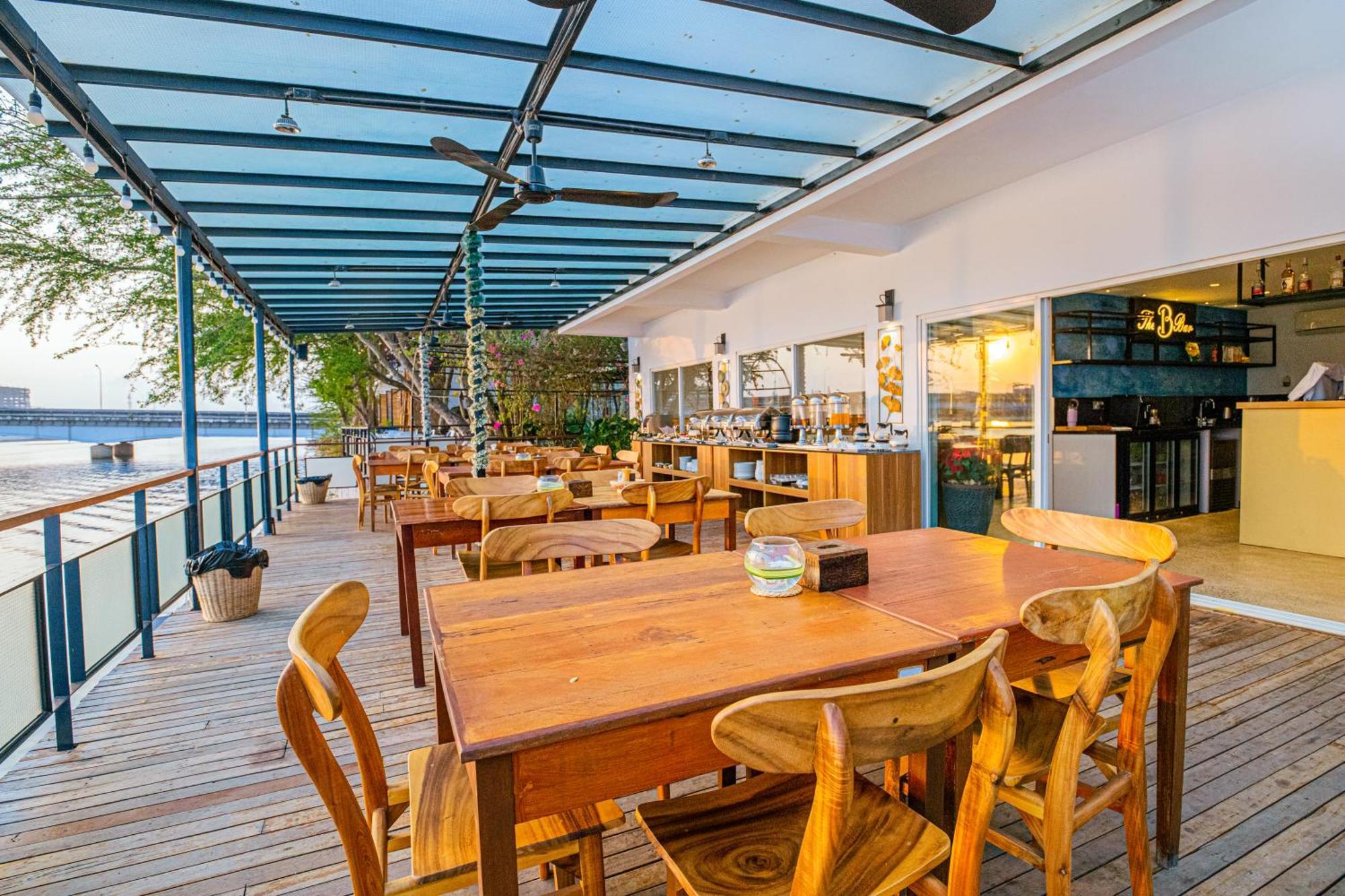เดอะ บี รีสอร์ต Hotel กำปอต ภายนอก รูปภาพ