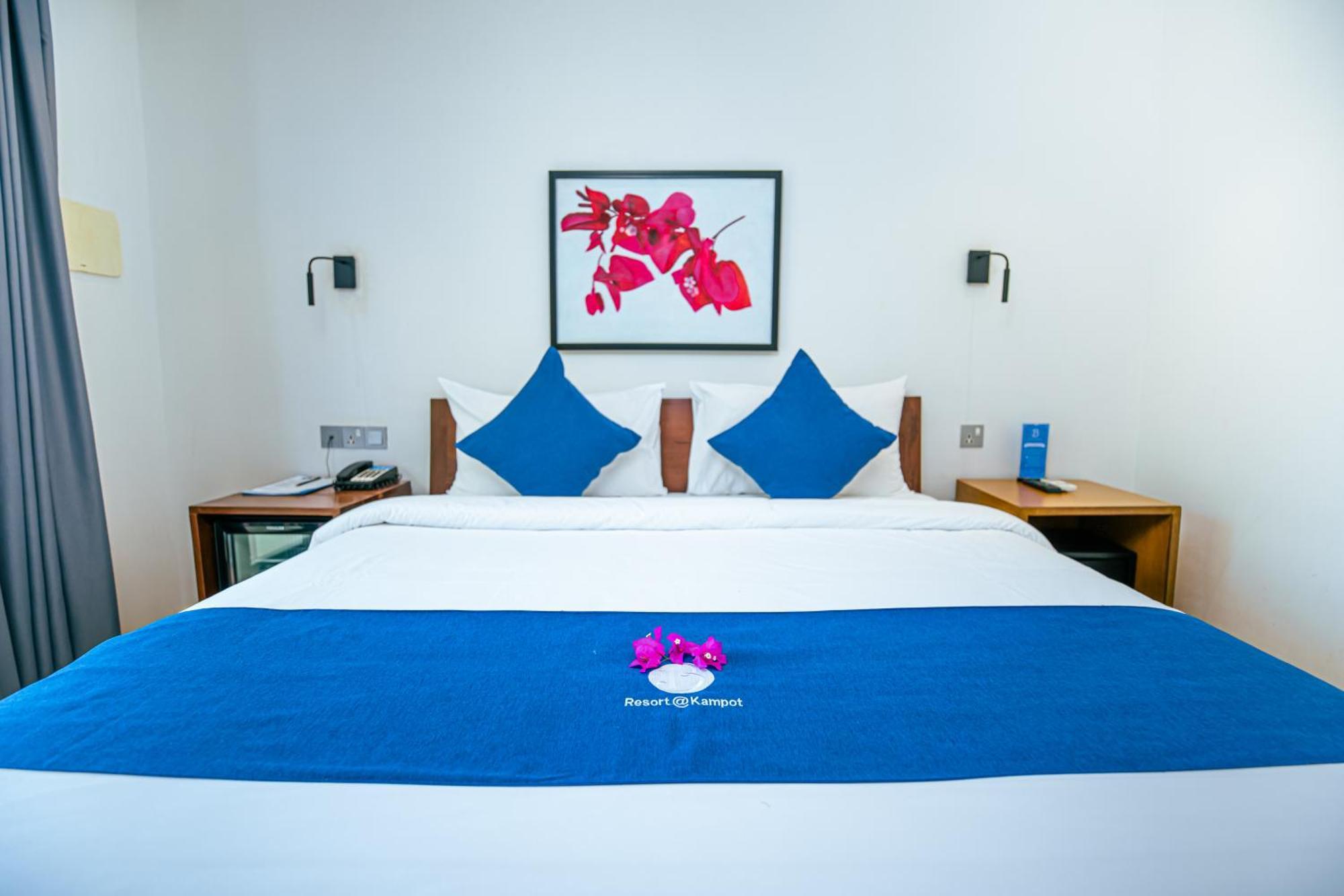 เดอะ บี รีสอร์ต Hotel กำปอต ภายนอก รูปภาพ