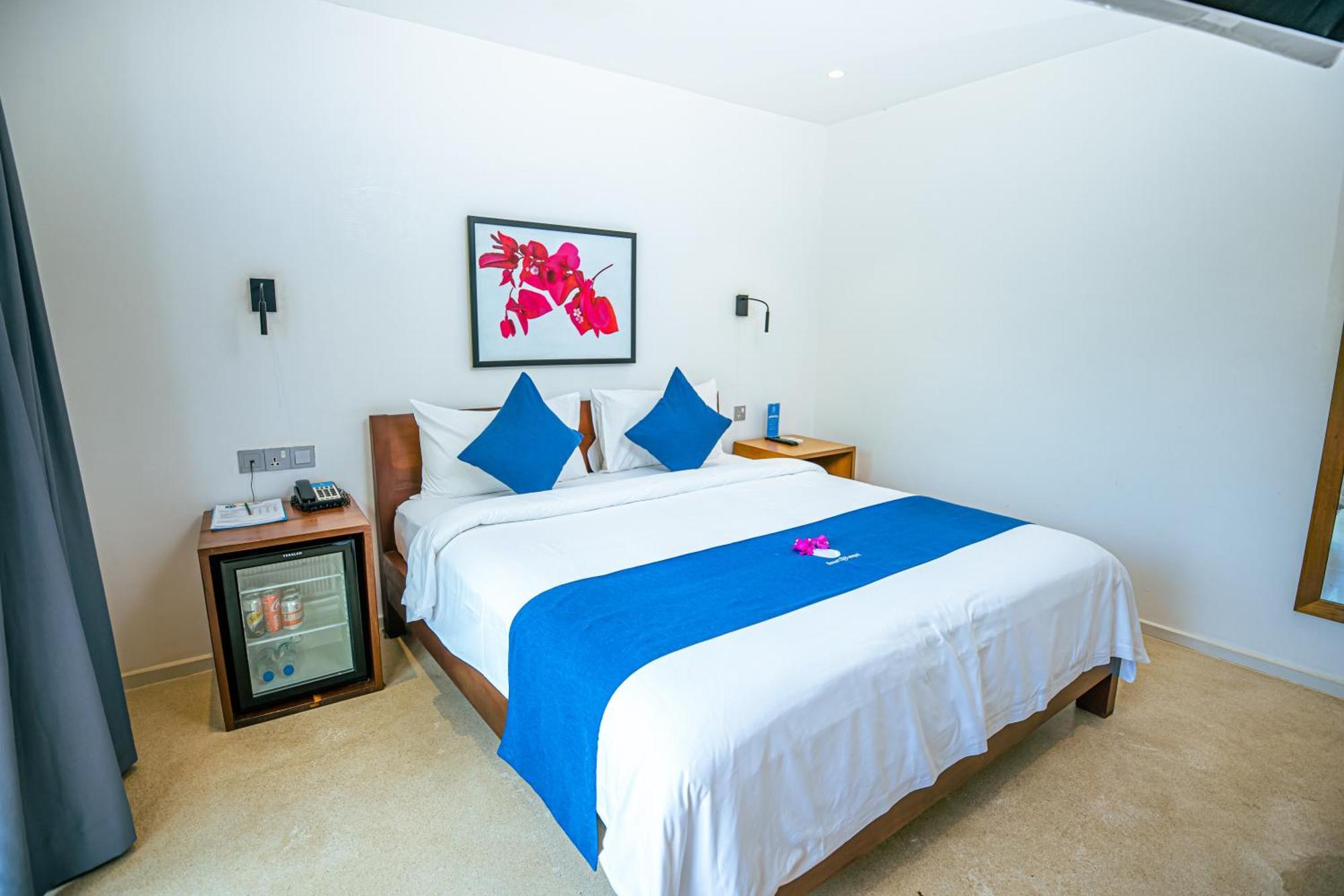 เดอะ บี รีสอร์ต Hotel กำปอต ภายนอก รูปภาพ